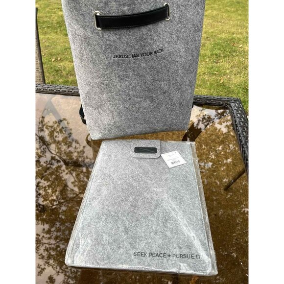 Faithworks Convertible Inspirational Felt Backpack & La Light Gray Bag B000119 - Picture 3 of 8